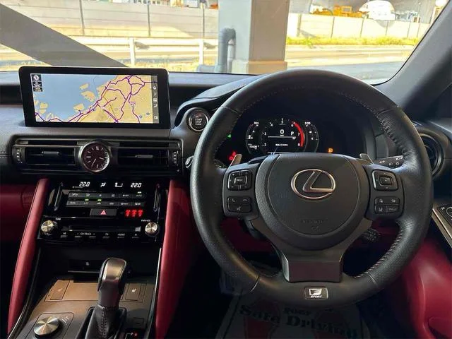 Lexus IS — фото 2