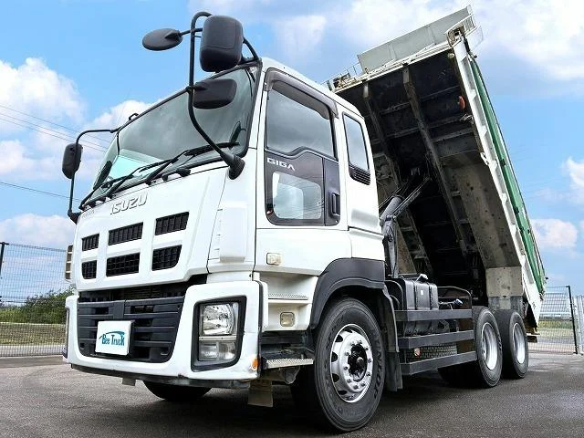 Isuzu GIGA — фото 4