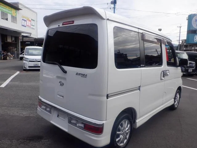 Daihatsu ATRAI WAGON — фото 5