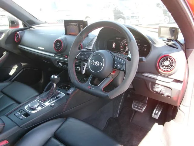 Audi RS3 SPORTBACK — фото 6