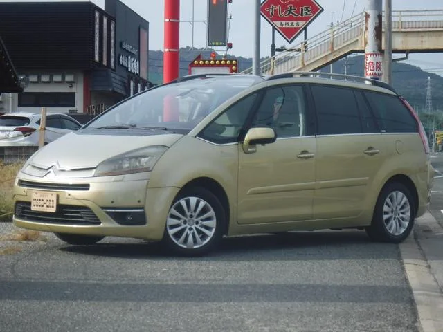 Citroën C4 PICASSO — фото 1