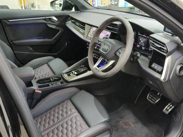 Audi RS3 SPORTBACK — фото 6
