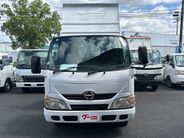 HINO DUTRO — фото 2