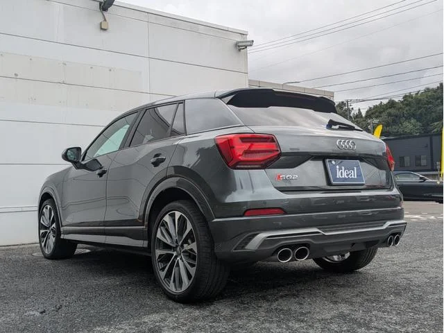 Audi SQ2 — фото 6