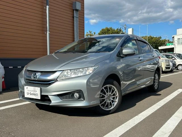 Honda GRACE — фото 1