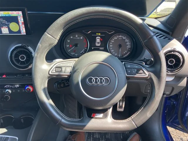 Audi S3 SEDAN — фото 3