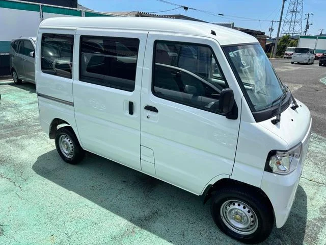 Mitsubishi MINICAB EV — фото 4