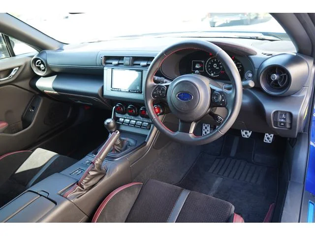 Subaru BRZ — фото 2