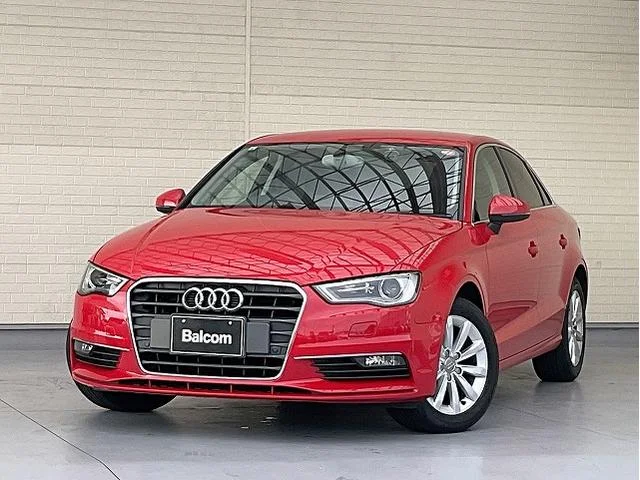 Audi A3 SEDAN — фото 1