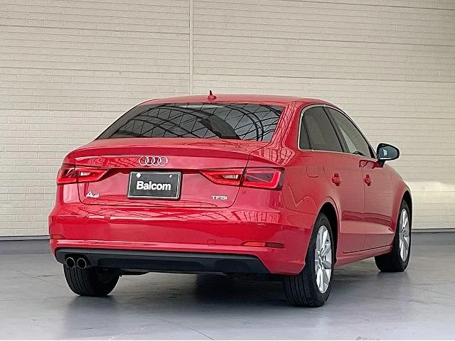Audi A3 SEDAN — фото 3