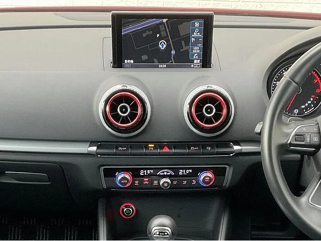 Audi A3 SEDAN — фото 5