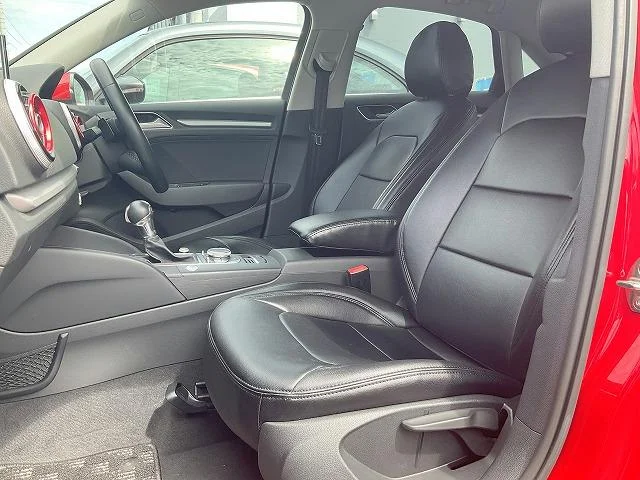 Audi A3 SEDAN — фото 6