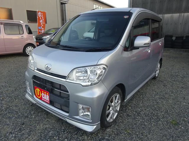 Daihatsu TANTO EXE — фото 1