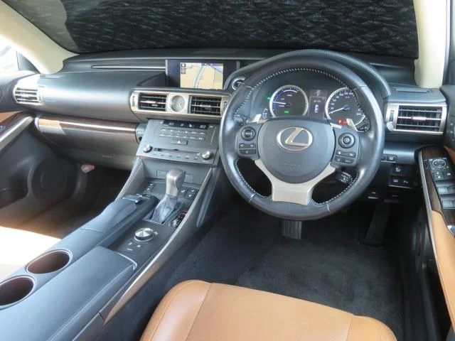 Lexus IS — фото 2