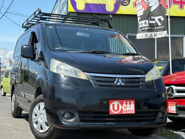 Mitsubishi DELICA D3 — фото 1
