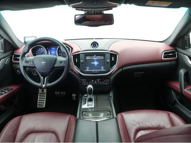 Maserati GHIBLI — фото 4