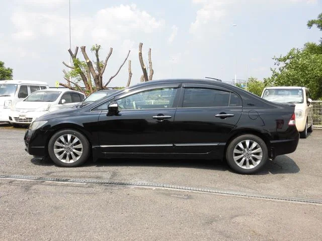 Honda CIVIC HYBRID — фото 6