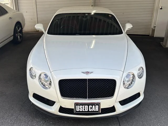 Bentley CONTINENTAL — фото 4
