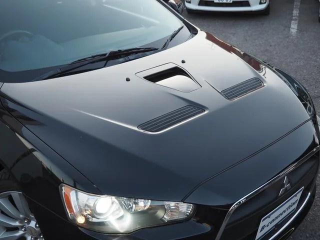 Mitsubishi GALANT FORTIS — фото 3