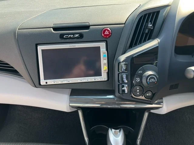 Honda CR-Z — фото 3