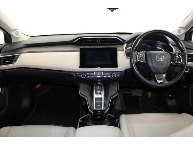 Honda CLARITY PHEV — фото 2