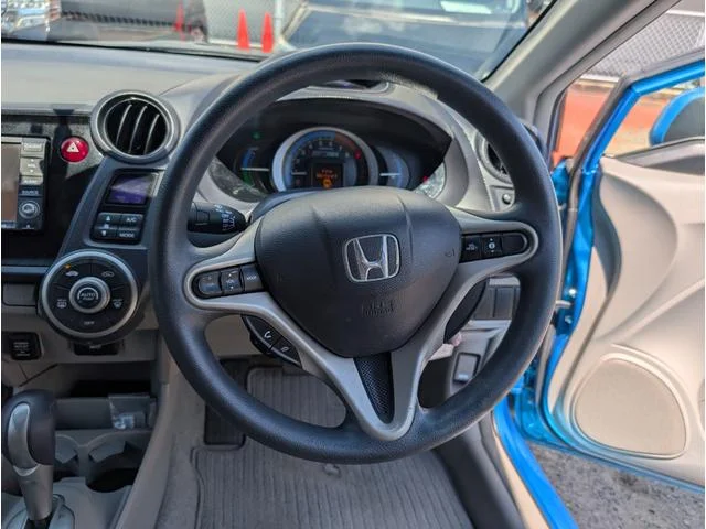 Honda INSIGHT — фото 3