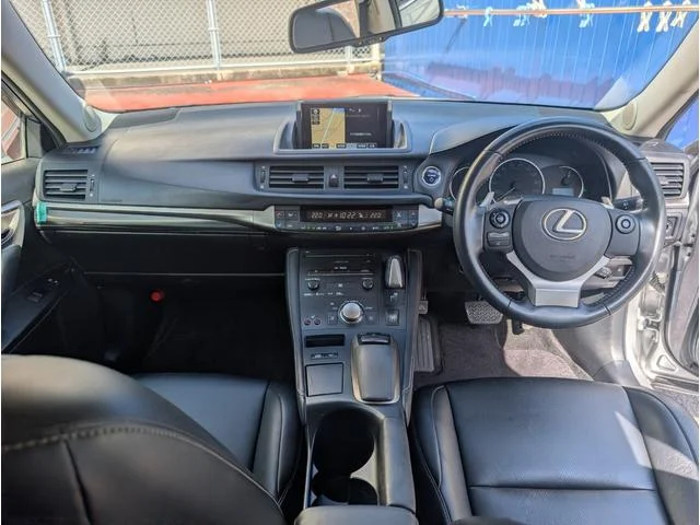 Lexus CT — фото 2