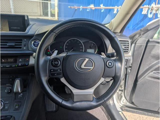 Lexus CT — фото 3