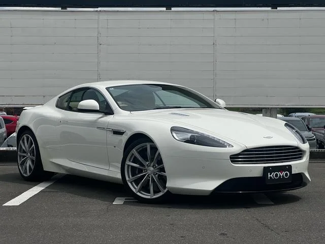 ASTON MARTIN DB9 — фото 4