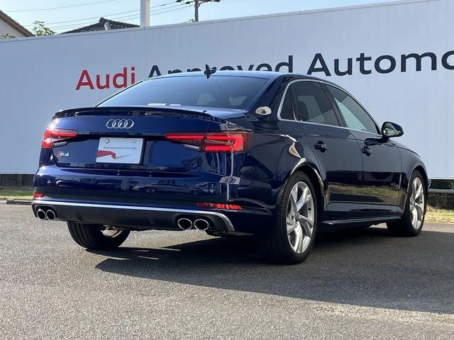 Audi S4 — фото 3