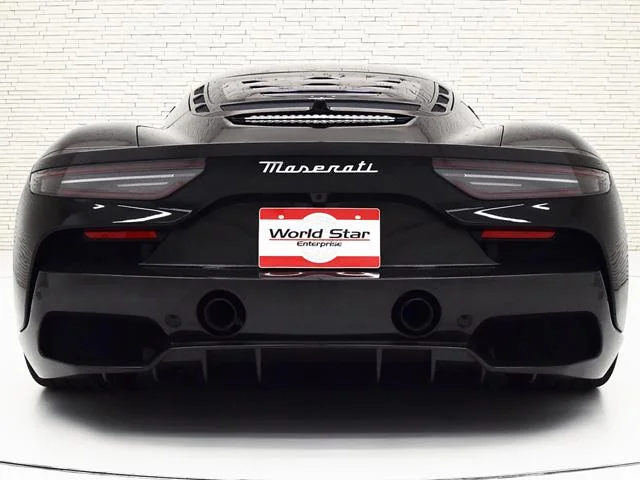 Maserati MC20 — фото 4