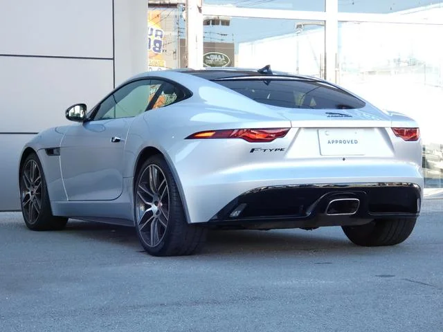 Jaguar F-TYPE — фото 2