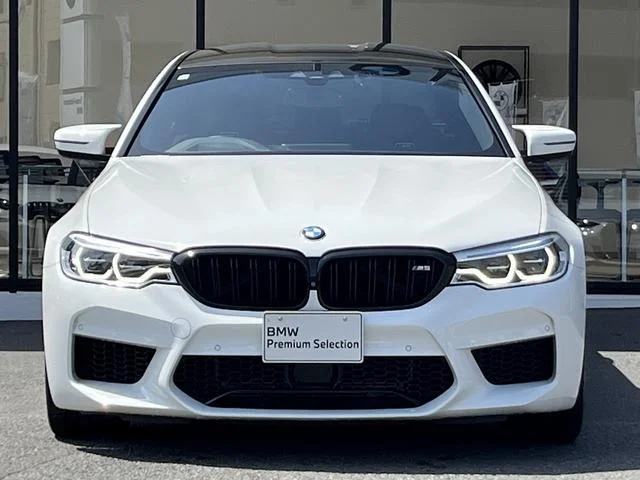 BMW M5 — фото 2