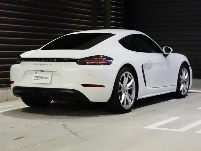 Porsche 718 CAYMAN — фото 2