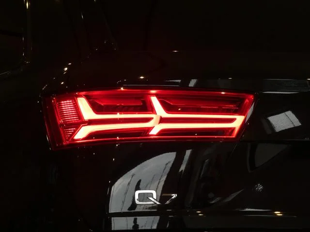 Audi Q7 — фото 4