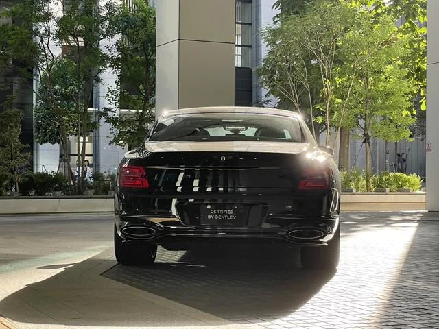 Bentley FLYING SPUR — фото 5