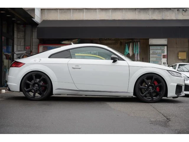 Audi TT RS COUPE — фото 5