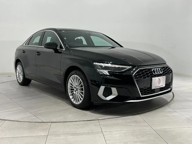 Audi A3 SEDAN — фото 1