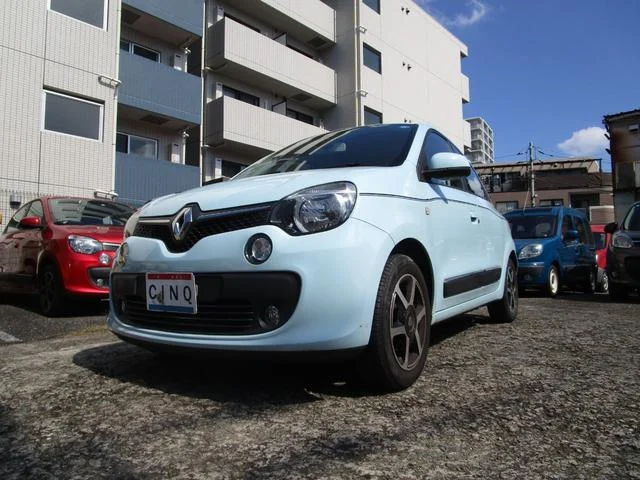 Renault TWINGO — фото 1