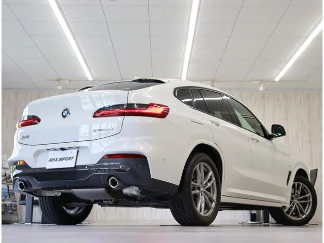 BMW X4 — фото 2