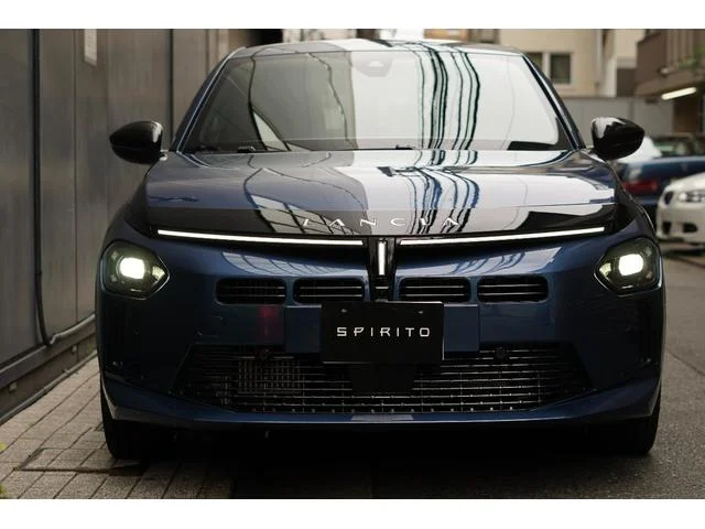 LANCIA YPSILON — фото 2