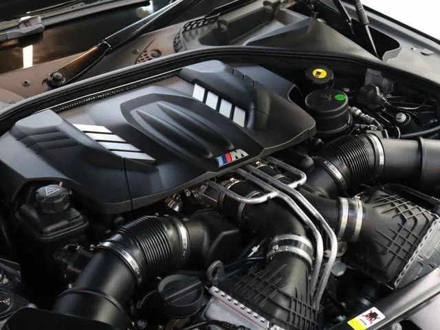 BMW M6 — фото 2