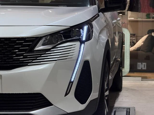 Peugeot 5008 — фото 4
