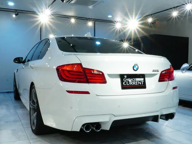 BMW M5 — фото 3