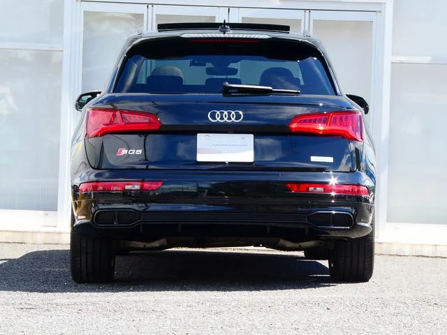 Audi SQ5 — фото 5