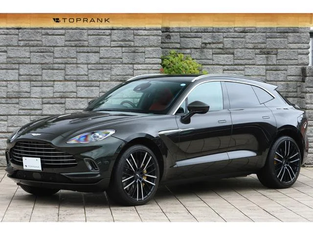 ASTON MARTIN DBX — фото 1