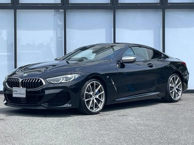 BMW 8-Series — фото 1