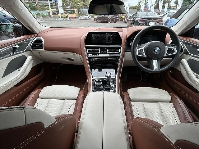 BMW 8-Series — фото 2