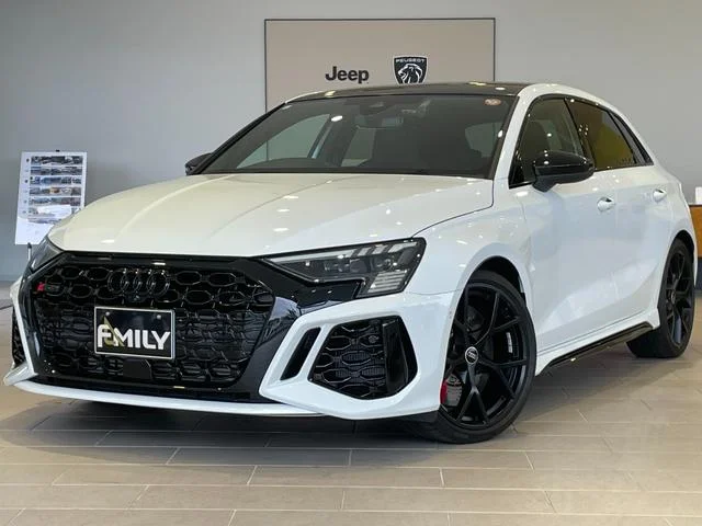 Audi RS3 SPORTBACK — фото 2