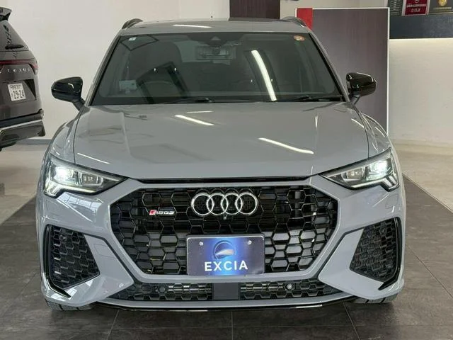 Audi RS Q3 — фото 5